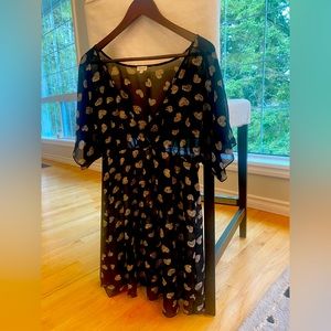 Swimsuit cover up L, black and white hearts